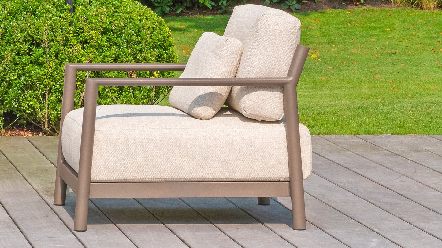4 SEASONS OUTDOOR | CAPRESI LIVING CHAIR | $1,920.00