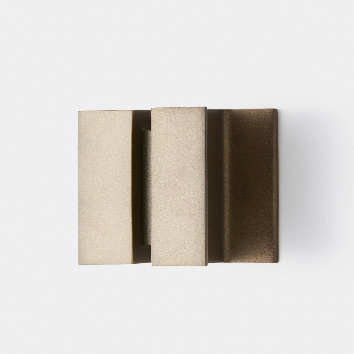 Structure Pilar & Viga 520.41V vertical wall light by TOOY