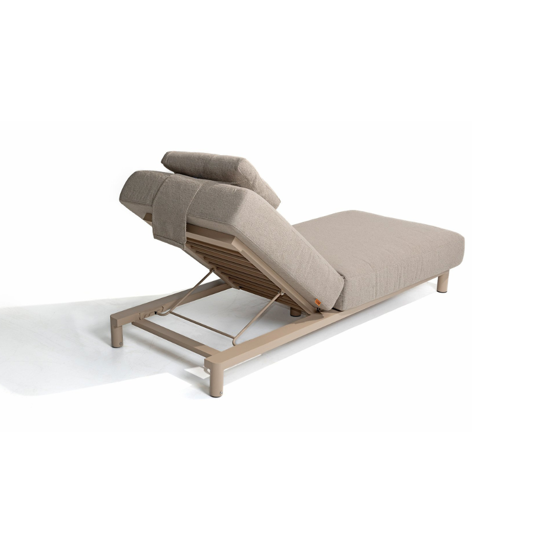 4 SEASONS OUTDOOR | MADEIRA DAYBED | $3,491.00