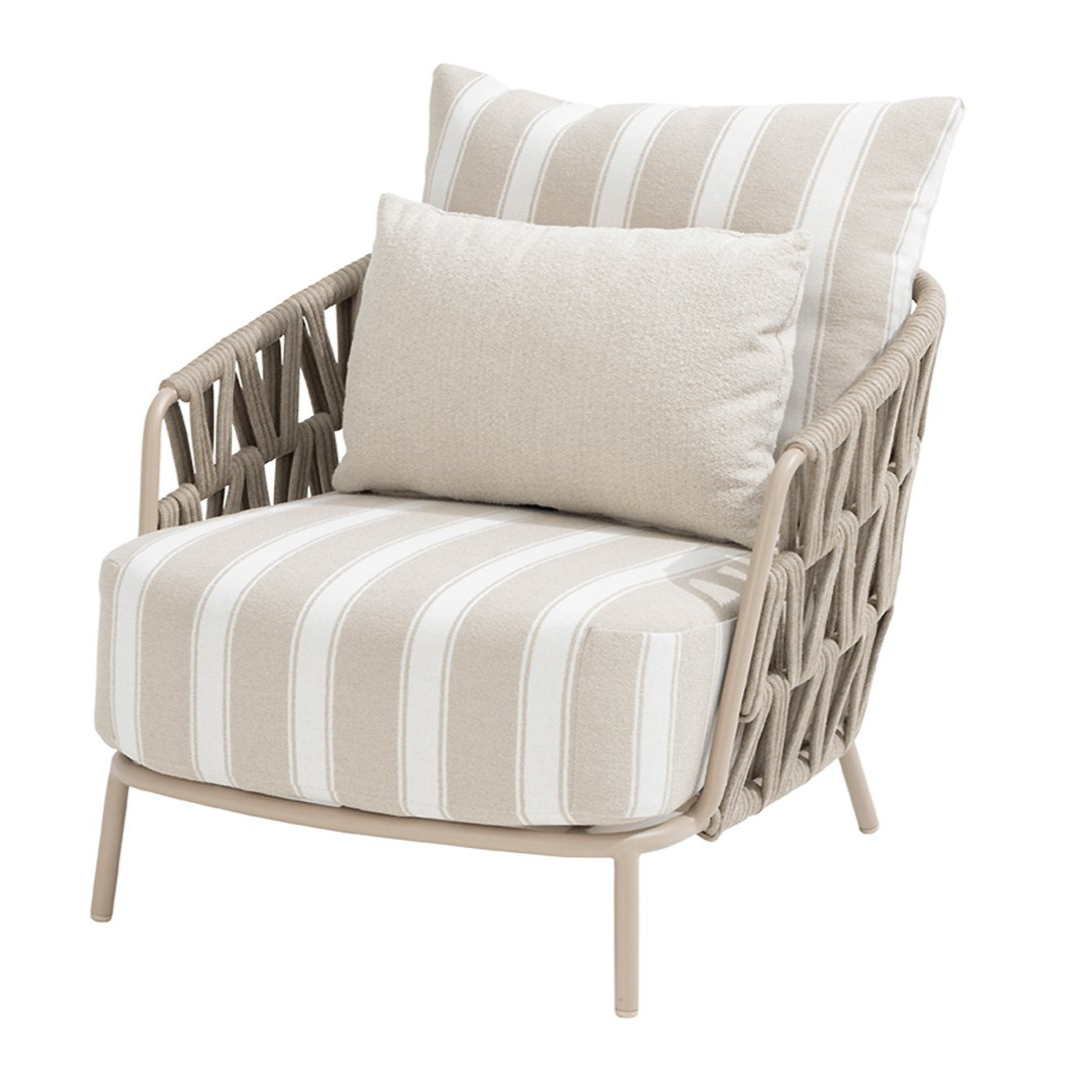 4 SEASONS OUTDOOR | BEVERLY LOUNGE CHAIR | $2,262.00