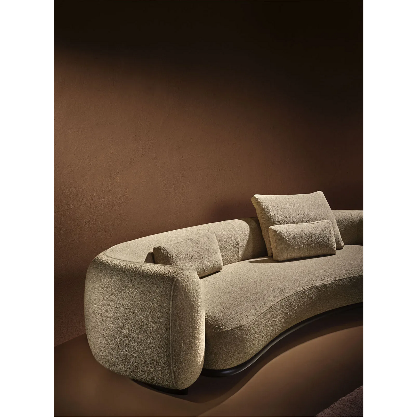 DAKU SOFA | Quote upon request