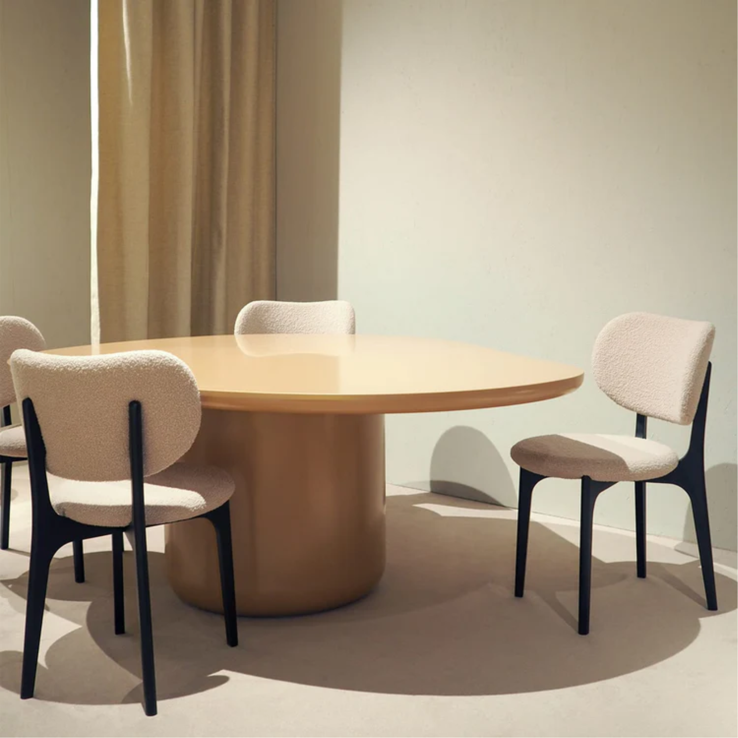 SECOLO | RICHMOND CHAIR | $2,945