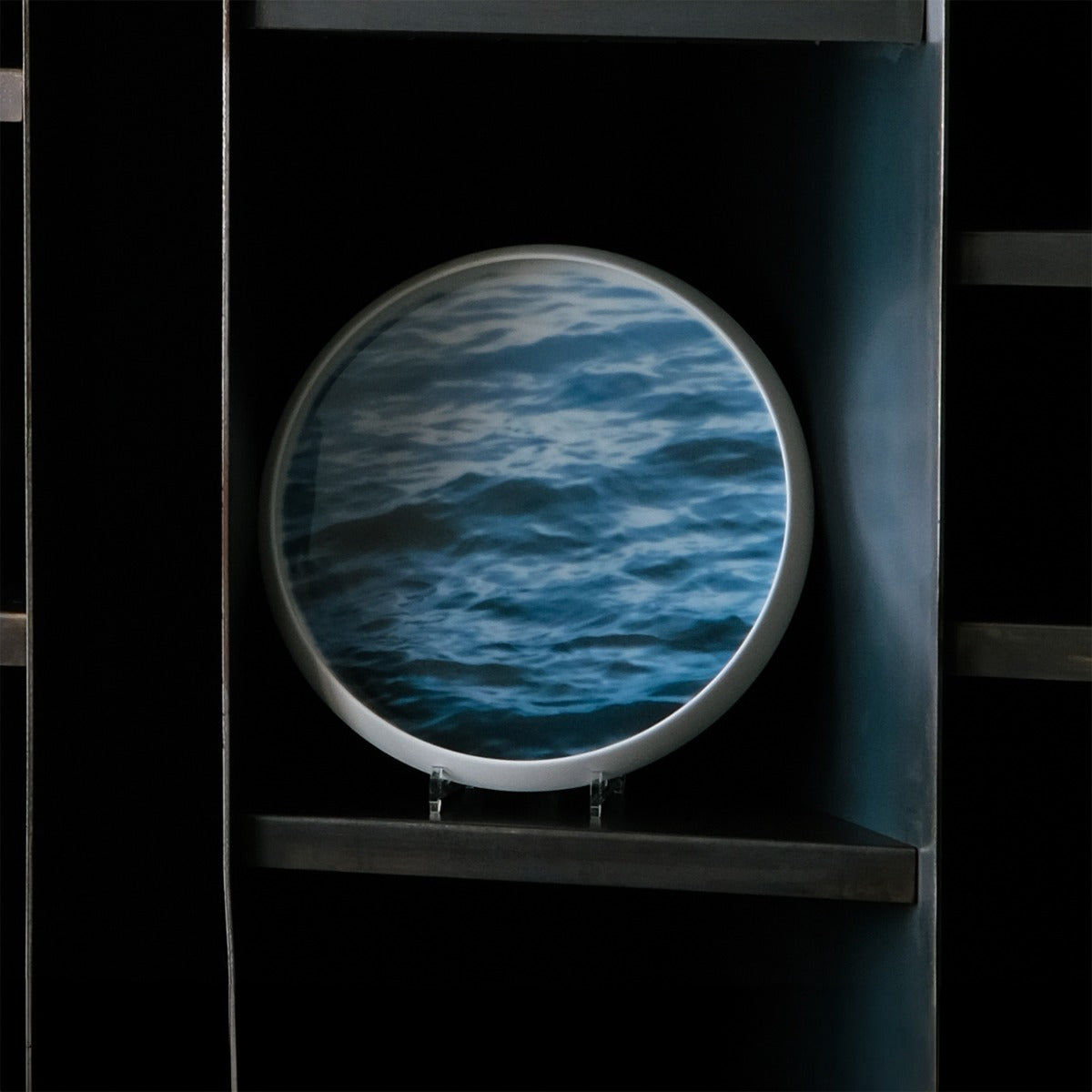 Hering Berlin Waves & Clouds Round Tray