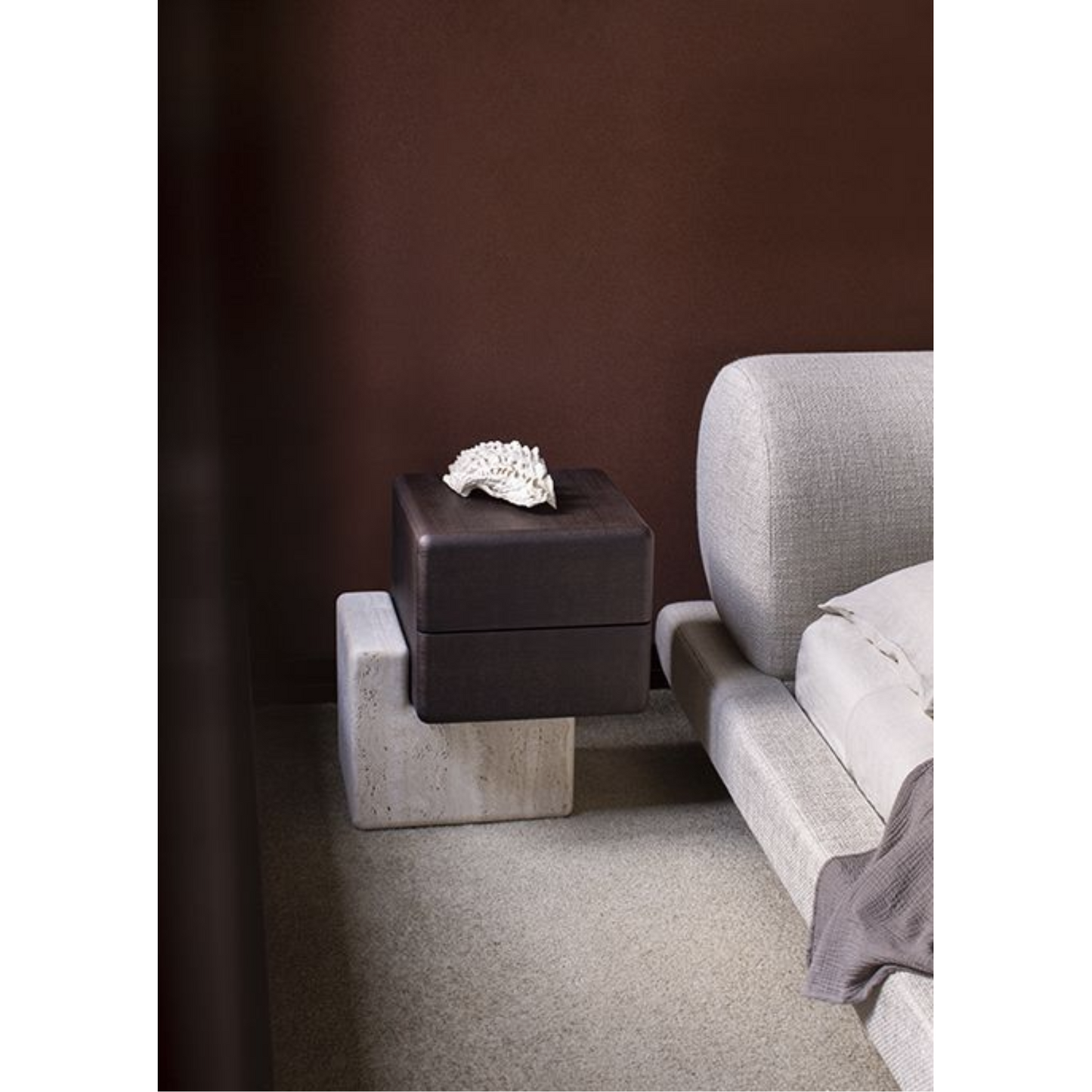 CARPANESE | BRICK NIGHTSTAND - 4,350.00