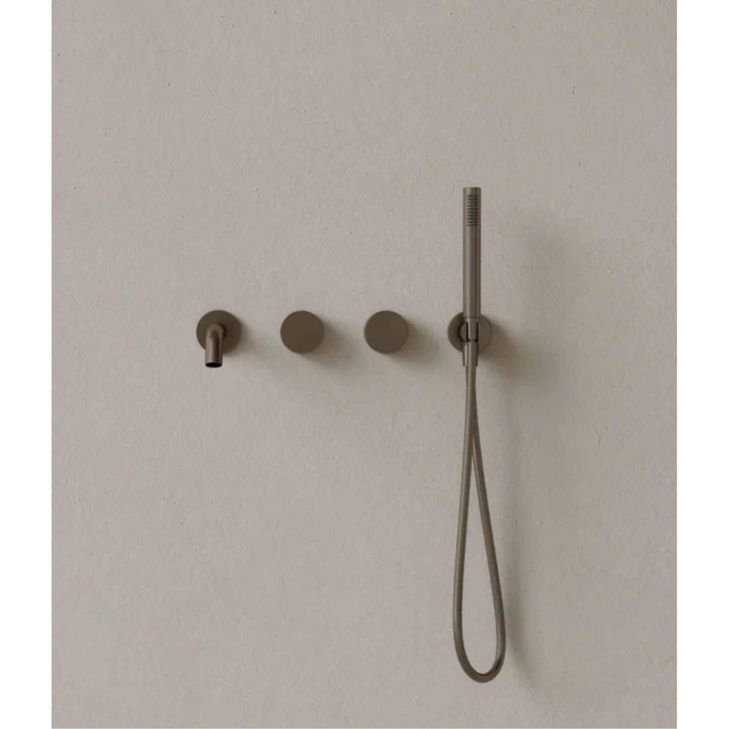 ELEMENTO BATH | MODERN CURVED SPOUT WALL-MOUNTED BATHTUB FILLER | $2,157.03