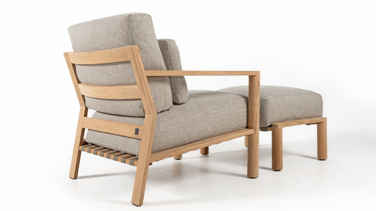 4 SEASONS OUTDOOR | LUCAS LIVING CHAIR | $2,531.00