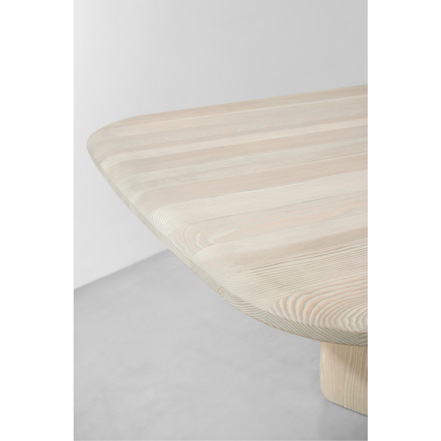 FAIFO RECTANGULAR DINING TABLE | $8,765.00 - $10,518.00
