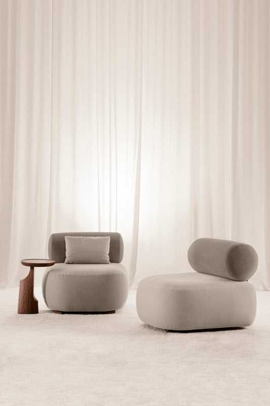 9090 ARIA | Side table $2,366.00 - $2,633.00