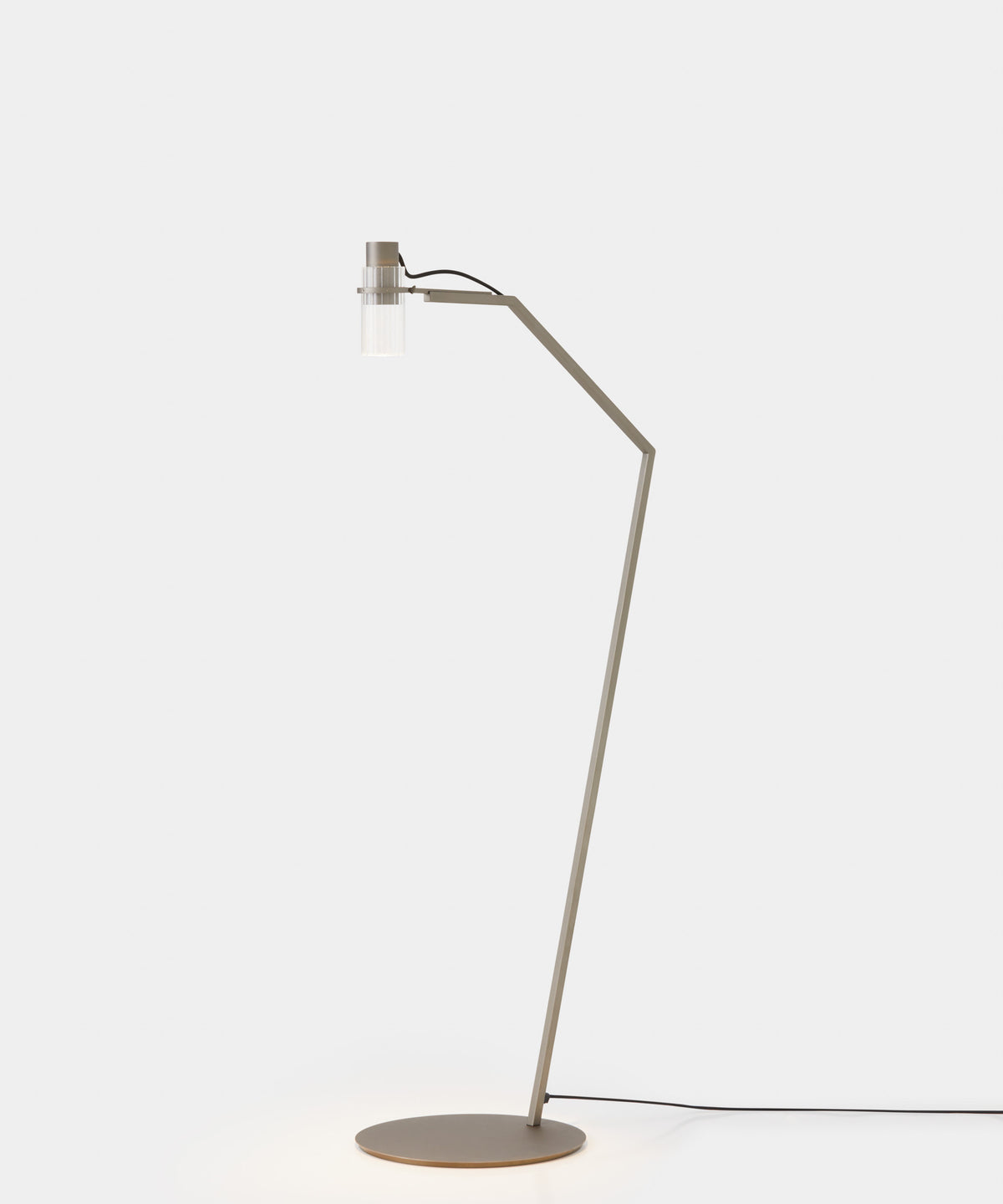 Lei 564.61 floor lamp by TOOY
