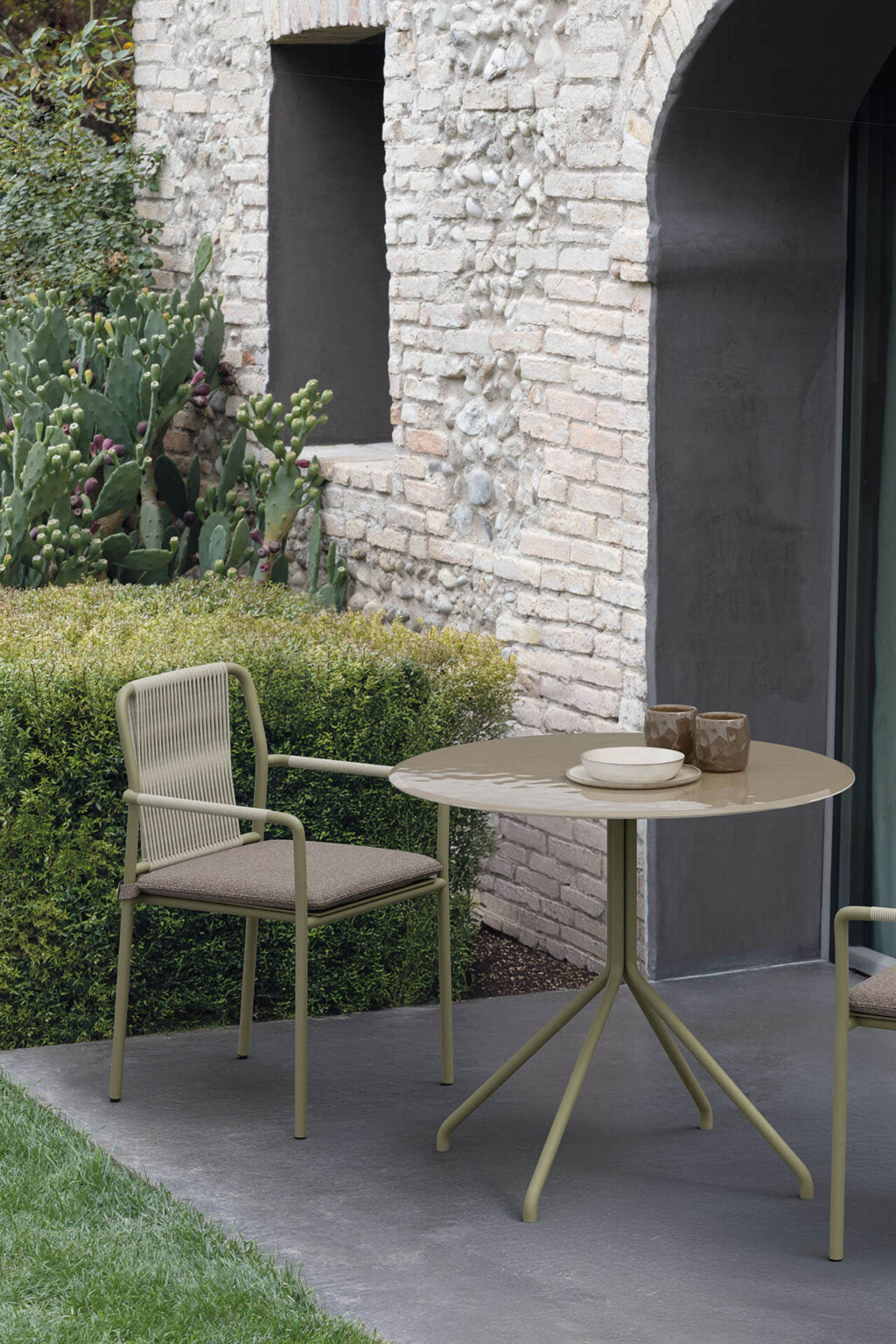 ATMOSPHERA | TRIO DINING TABLE | $6,843.00
