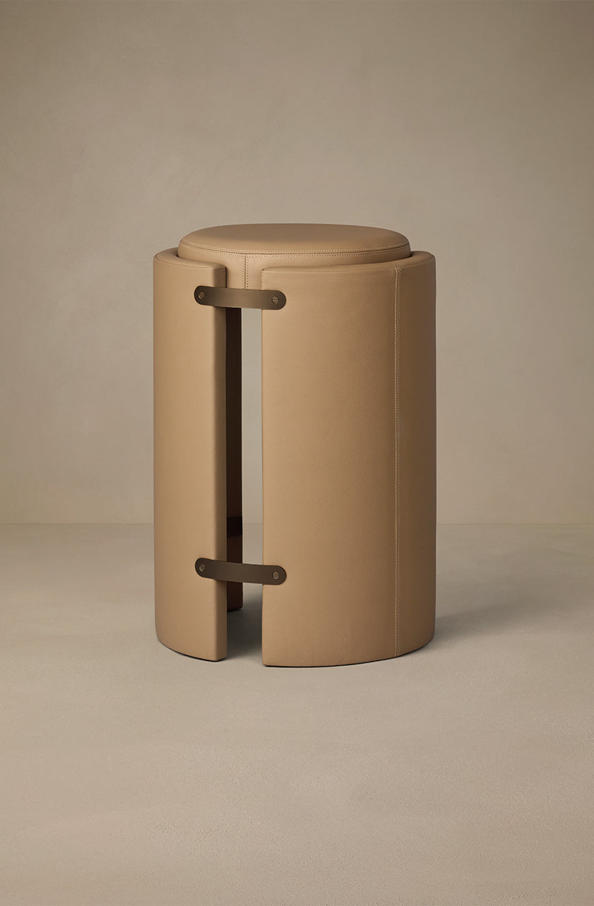 ARTICOLO | CUFF BAR STOOL