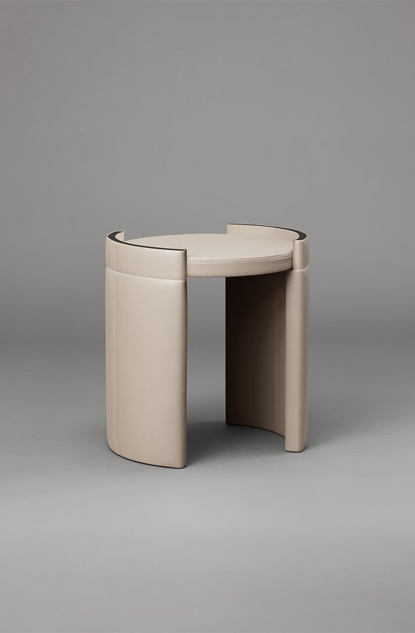 ARTICOLO l CUFF SIDE TABLE