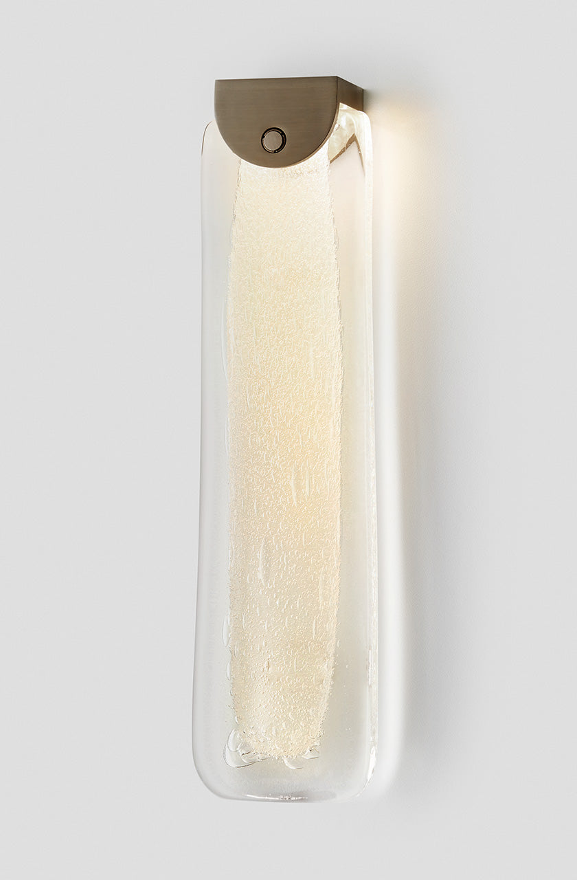 ARTICOLO I INTERIOR LIGHTING I FIZI SLAB WALL SCONCE