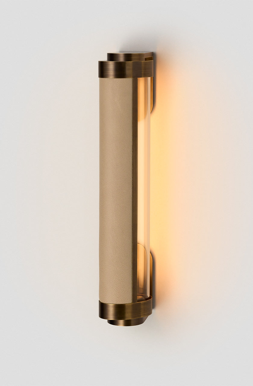 ARTICOLO | SWIVEL SINGLE WALL SCONCE