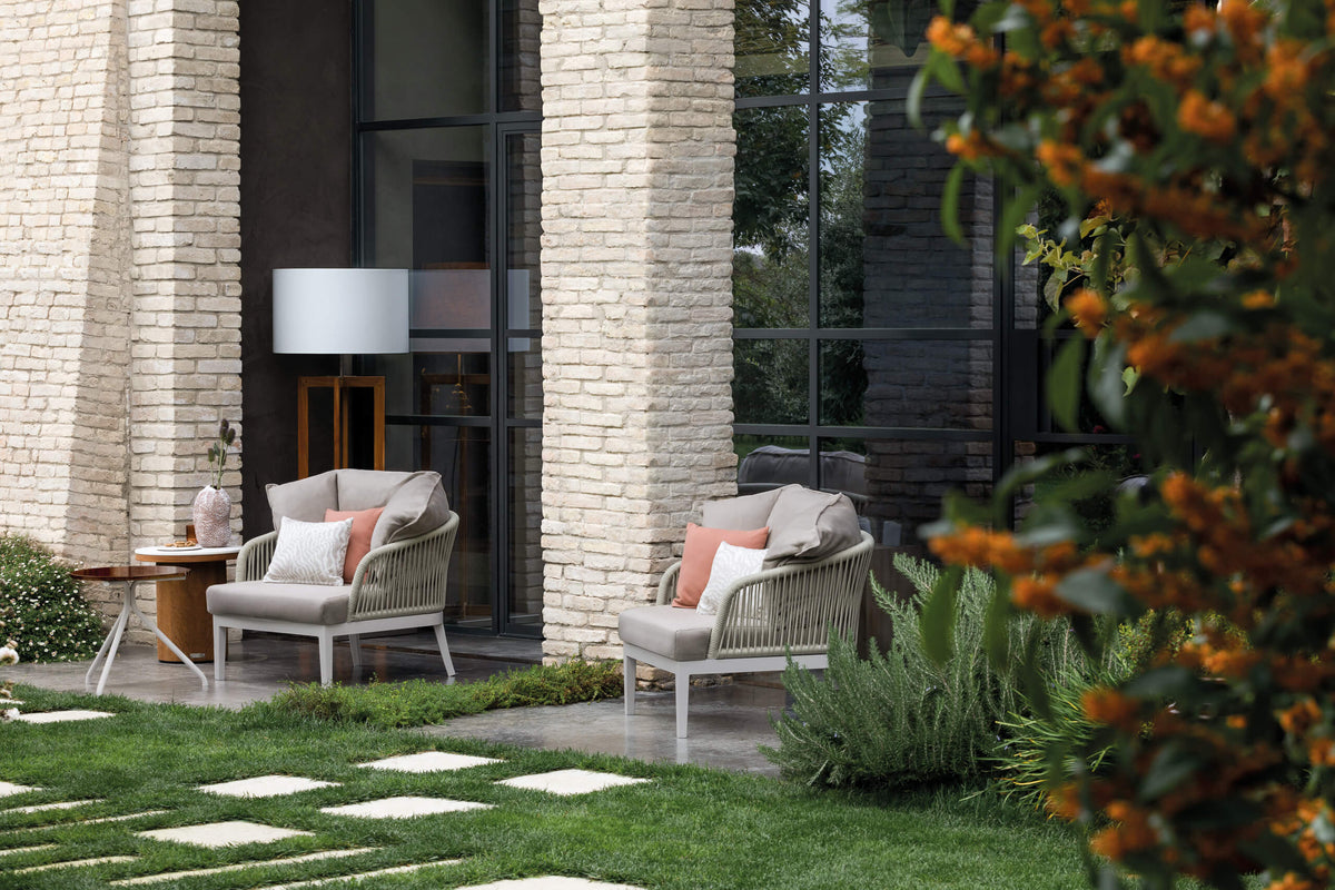 Atmosphera Dream 2.0 Armchair - lifestyle setting