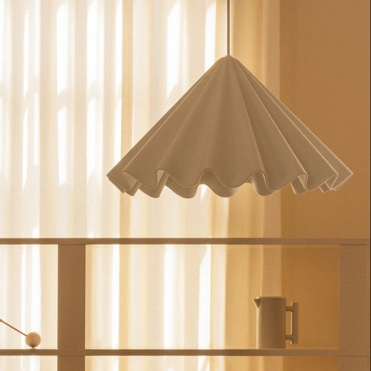 Dancing Pendant Lamp