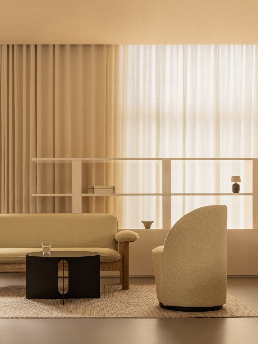 BRASILIA SOFA TEXTILE I $5,415.00 - $7,255.00
