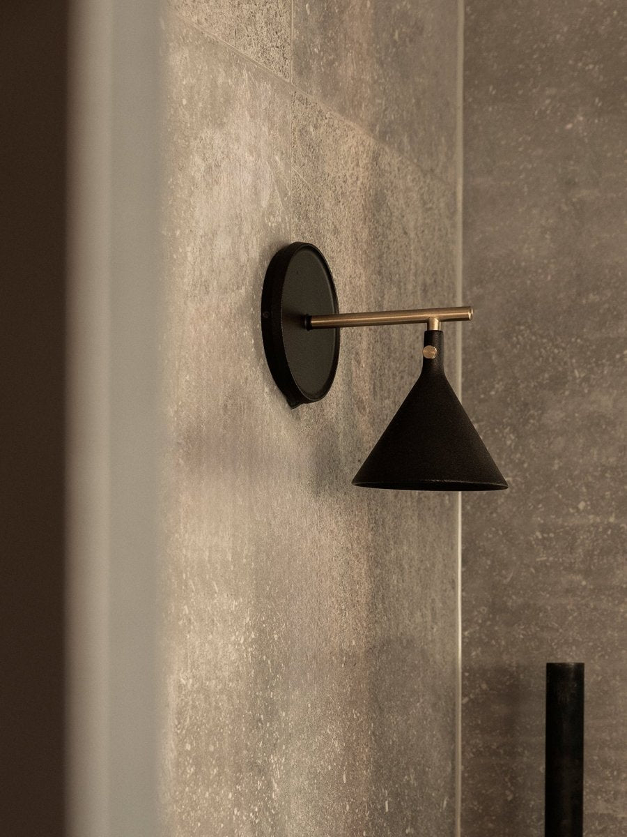 Cast Sconce Wall Lamp