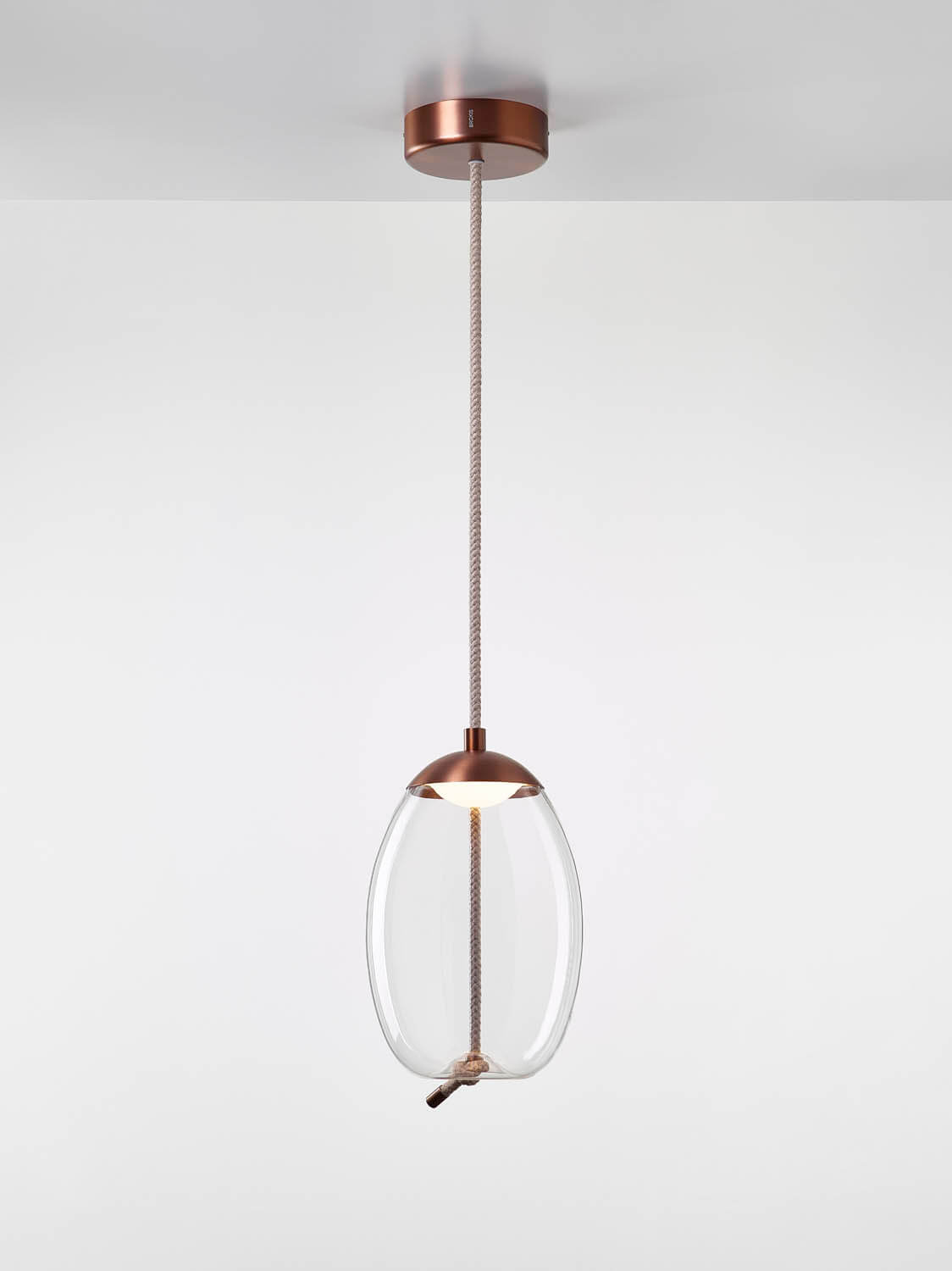 BROKIS | KNOT UOVO PENDANT | $3,978.00