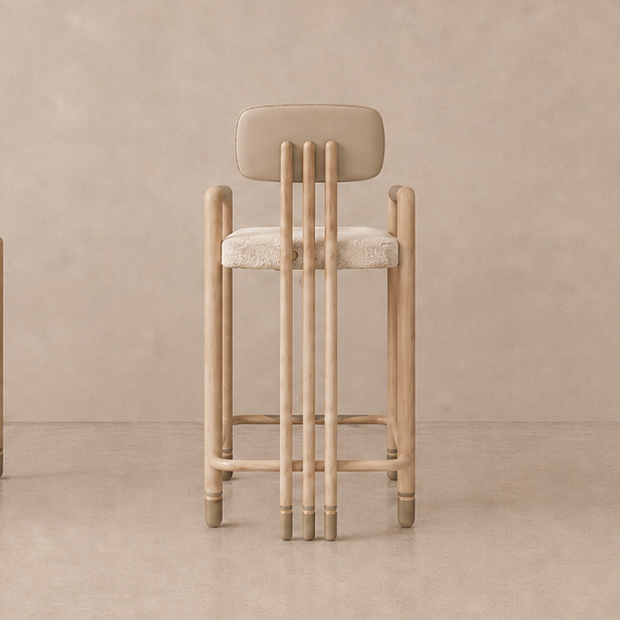 EVOLVE COLLECTION | BARSTOOL WITH ARMREST