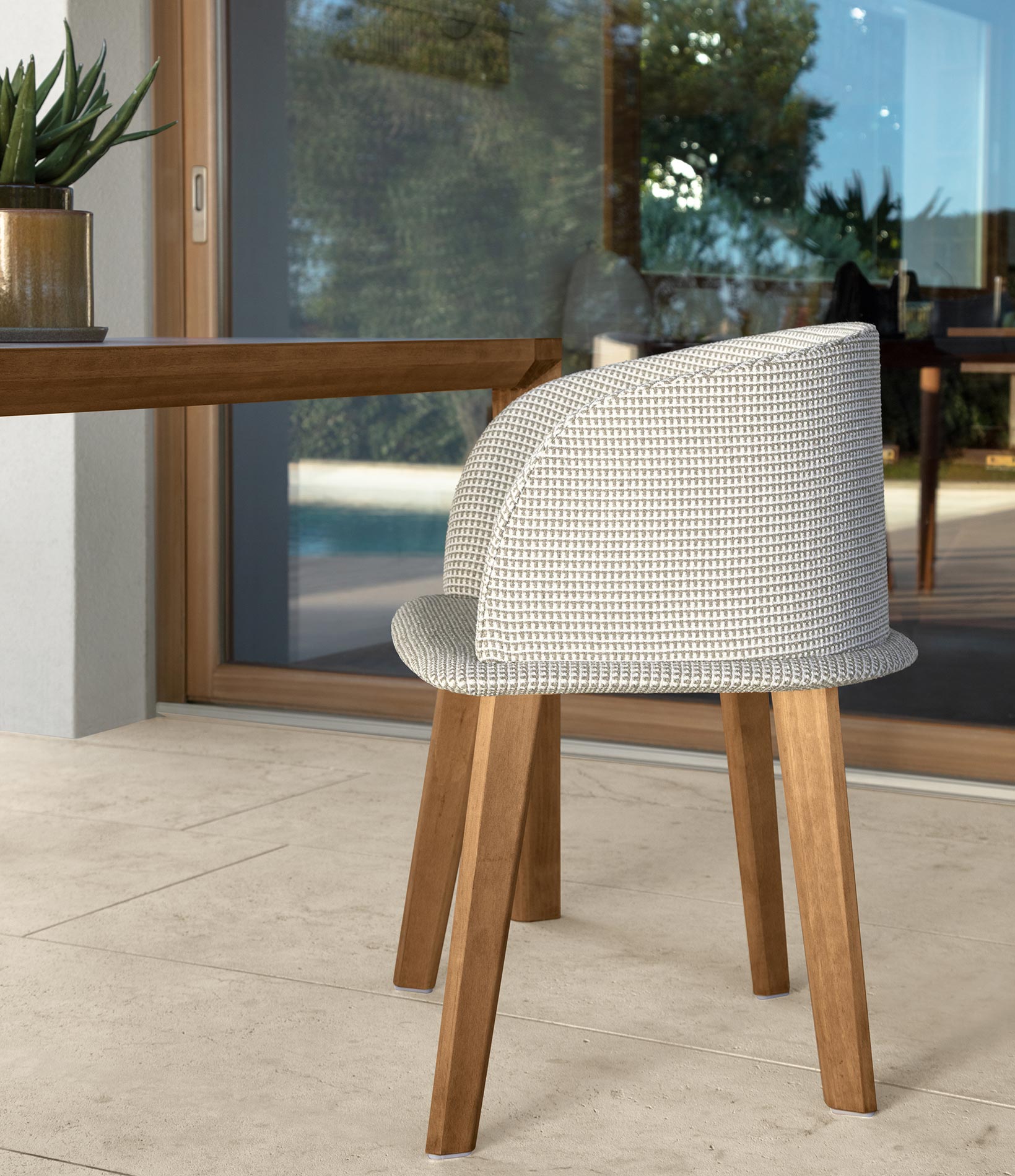 TALENTI CLEOSOFT//WOOD DINING CHAIR - Thumbnail 3