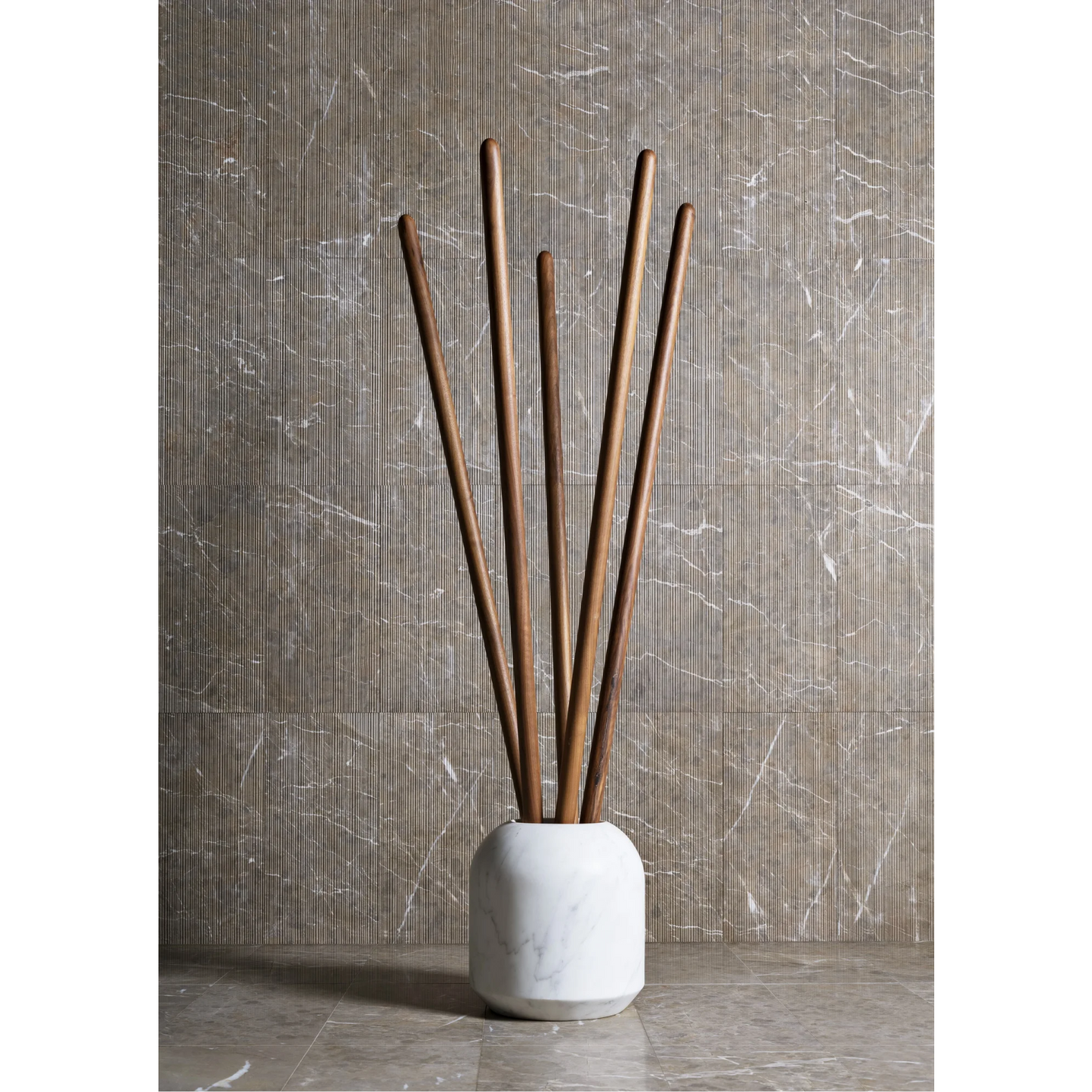 LUCE DI CARRARA | AROMA COAT HANGER | $15,288.68