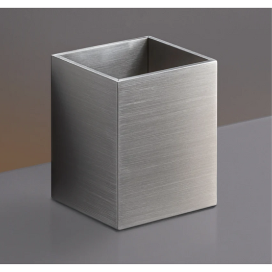 DET95 | Toothbrush Holder | $220.00