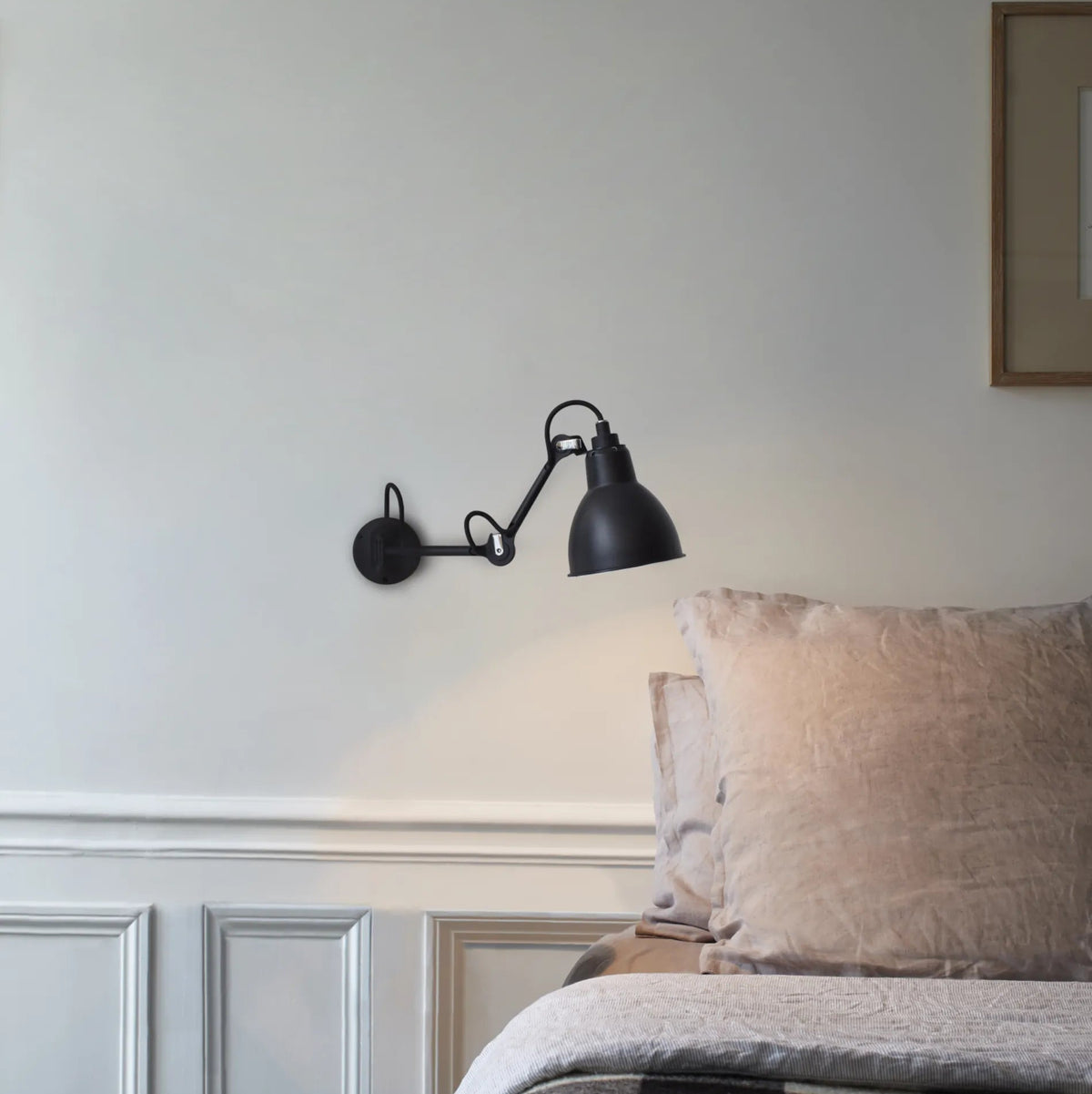 DCW Editions Lampe Gras N°204 wall sconce