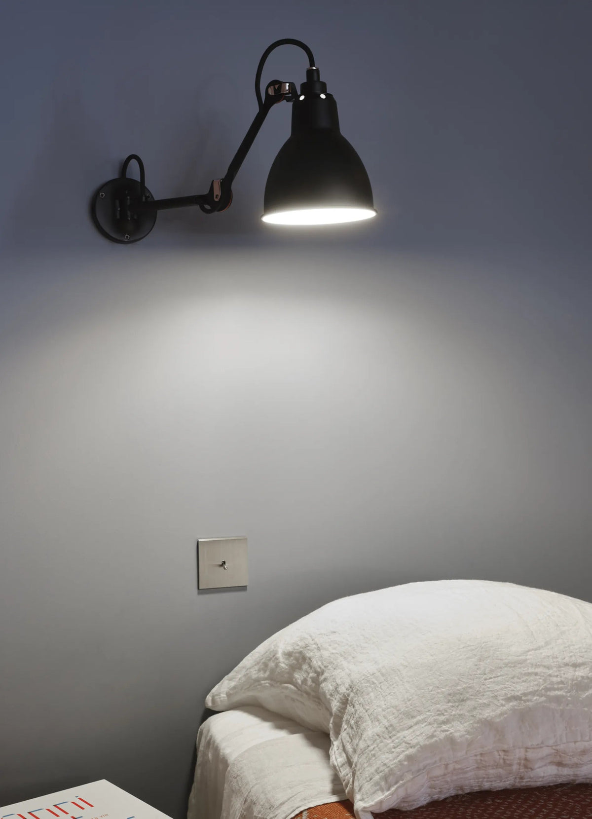 Lampe Gras N°204 wall sconce in setting