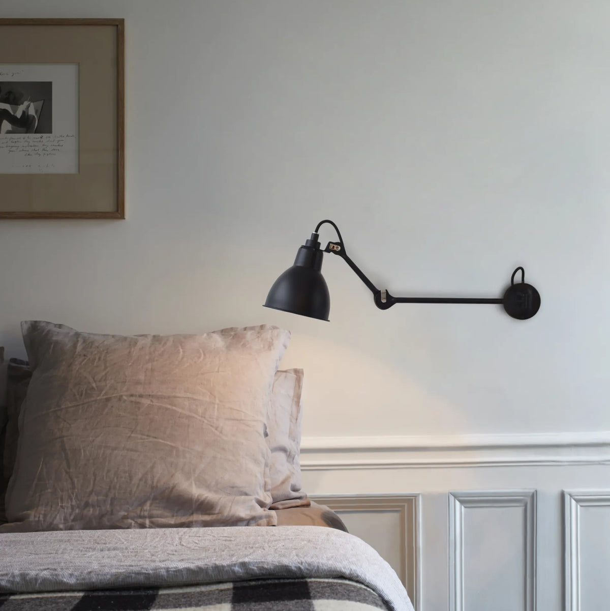 DCW Editions Lampe Gras N°204 L40 long arm wall sconce