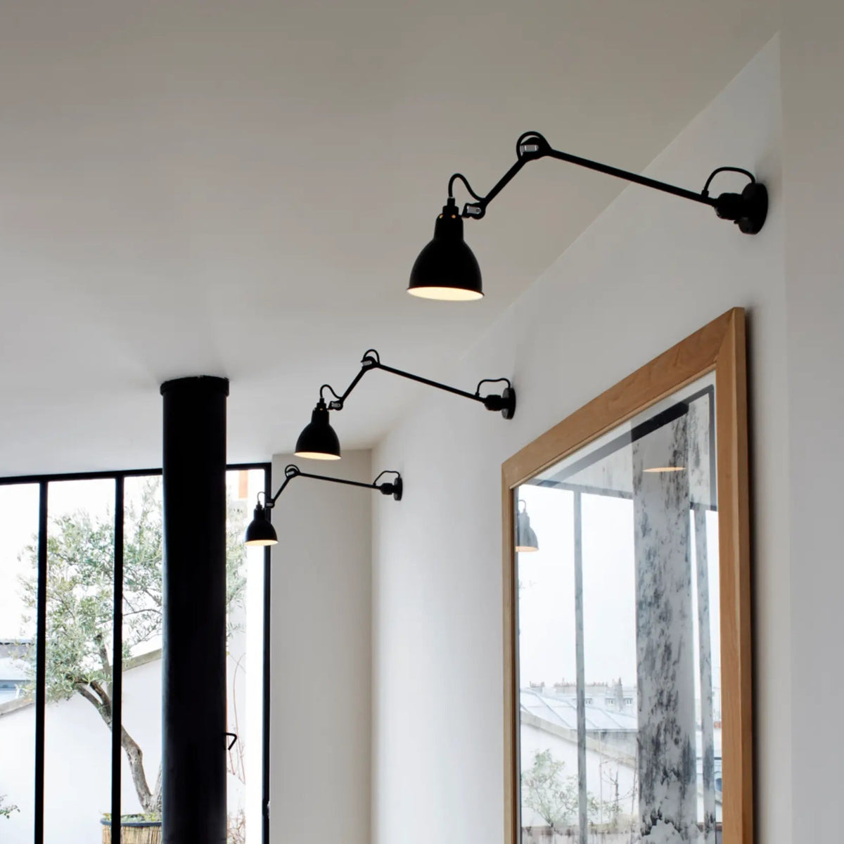 DCW Editions Lampe Gras N°304 L40 long arm wall sconce