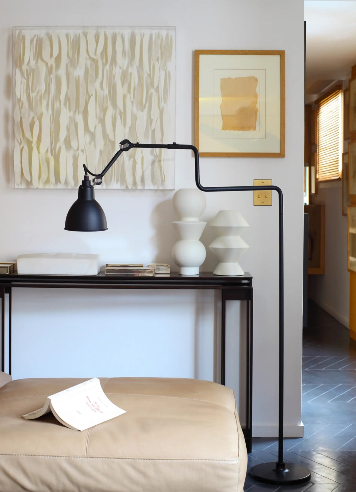 Lampe Gras N°411 floor lamp detail
