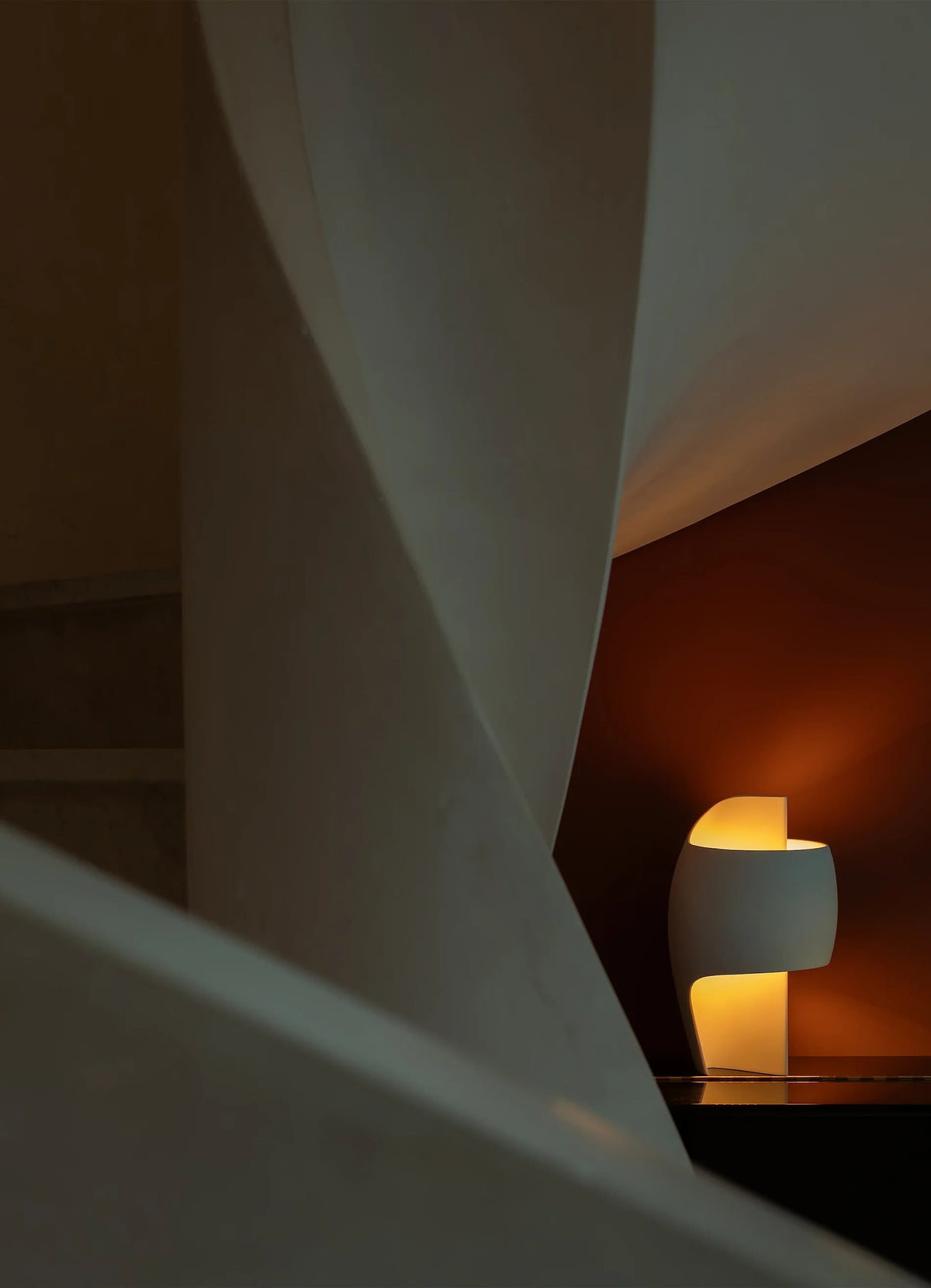 DCW Grande B Table Lamp