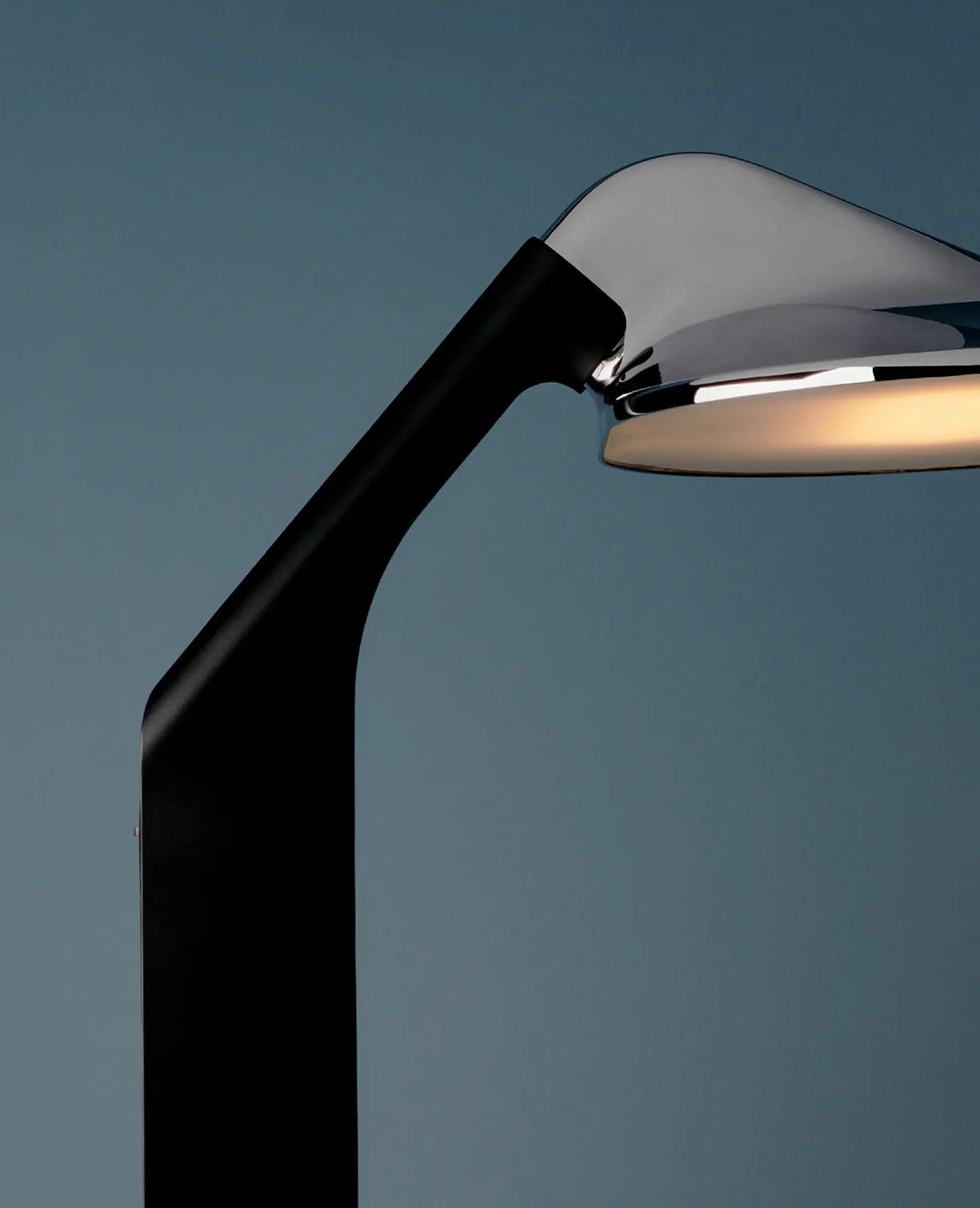DCW Niwaki Table Lamp detail