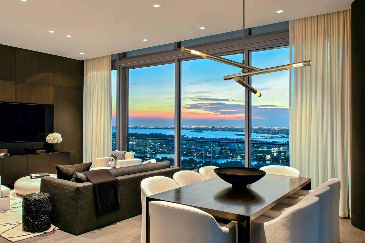 HUDSON VALLEY LIGHTING | HENDRIX CHANDELIER | $1,058.00 - $1,394.00