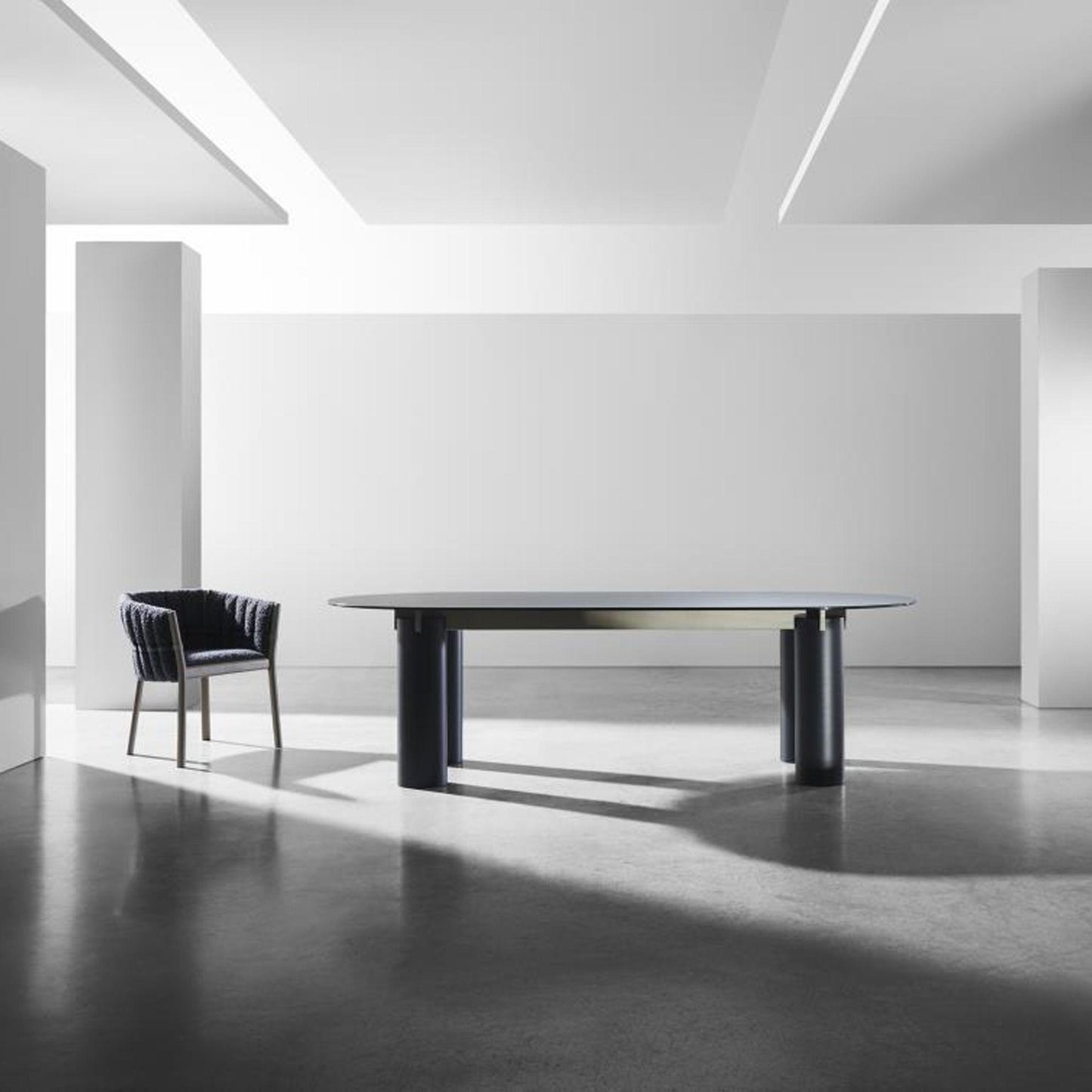 GERVASONI | DAEN 34 OVAL TABLE | $10,829.00