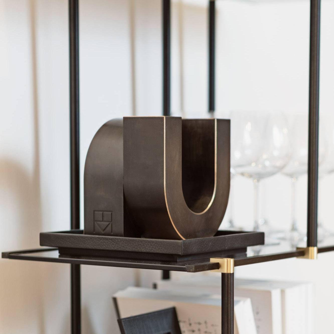 GARDECO | UNO - RENAAT RAMON | $5,518.00 - $5,963.00