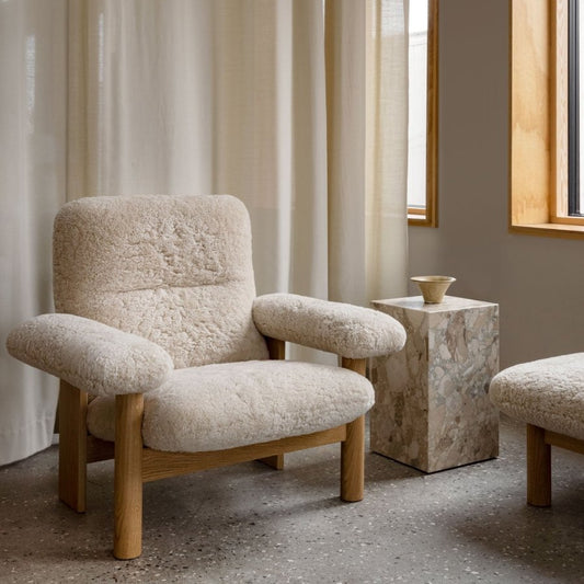 Brasilia Lounge Chair, Sheepskin