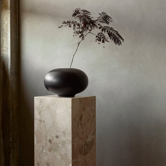 Surround Vase