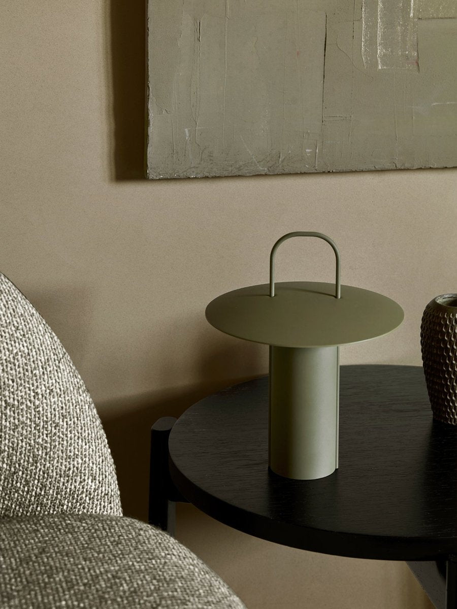 Ray Portable Table Lamp