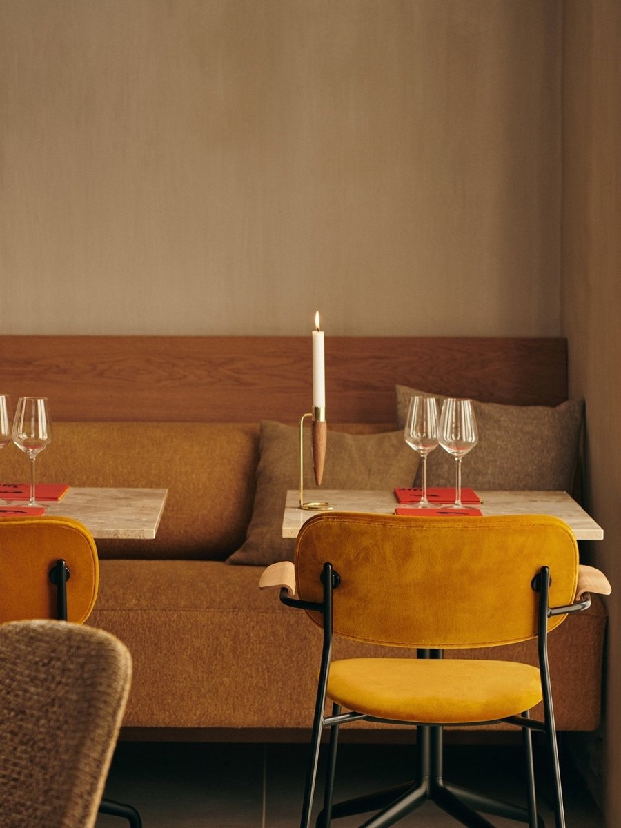 CO DINING CHAIR, WITH ARMS, FULLY UPHOLSTERED I $815.00 - $1,205.00
