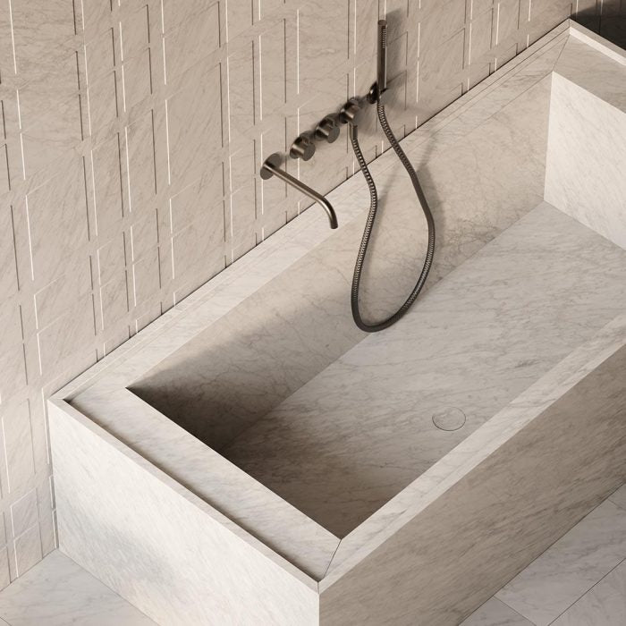Mura bathtub
