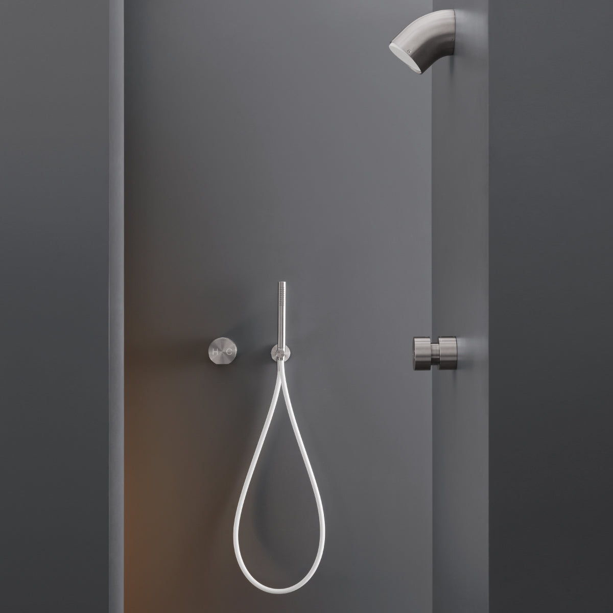 NEU38 | HANDLE MIXER | $1,820.00 - $2,774.00
