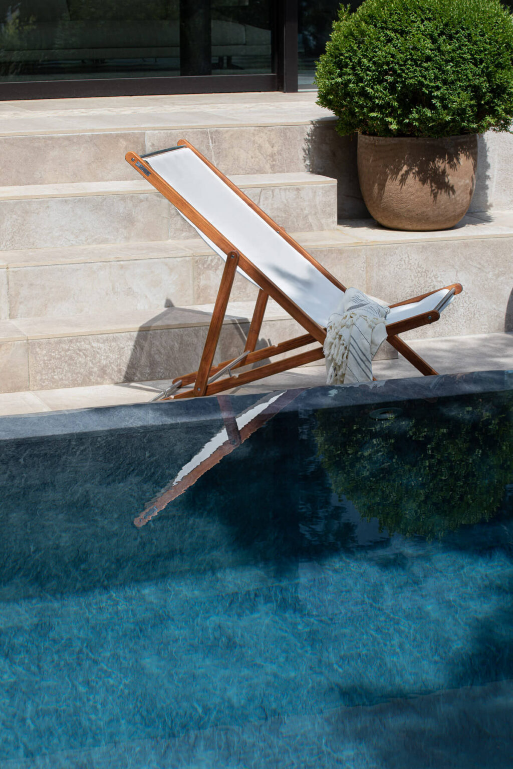 ATMOSPHERA | NIRVANA CHAISE LONGUE | $2,730.00