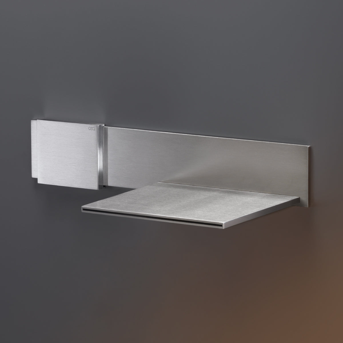 REG15 | MIXER SET FOR BATHTUB WITH WATERFALL JET | $4,620.00 - $7,400.00