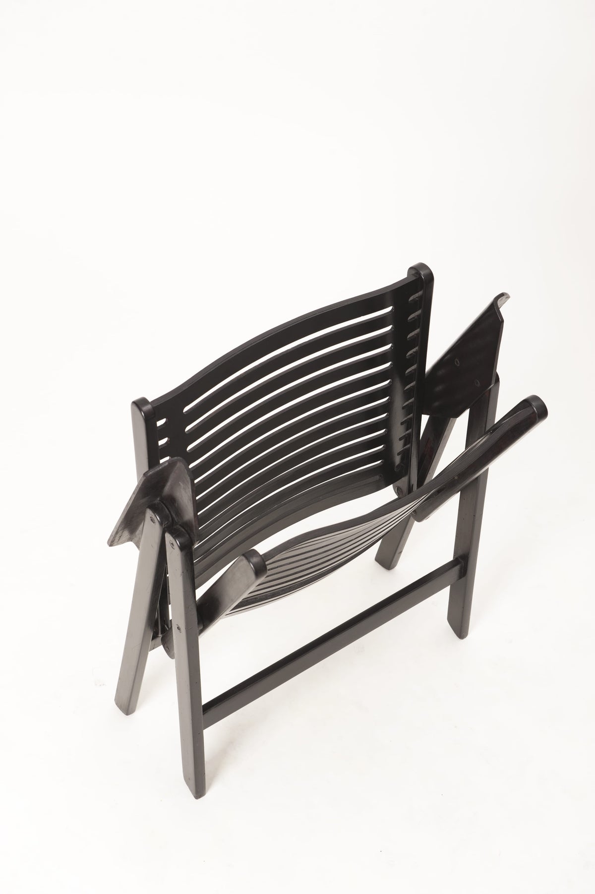 Rex Lounge Chair folded