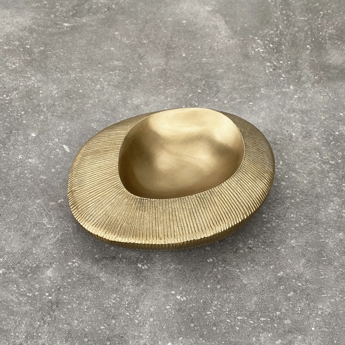 PIETRA CASA - VALLEY BOWL SMALL - SATIN BRASS - $847.26