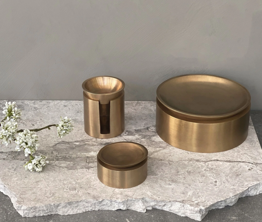 PIETRA CASA - EDO CANISTER LOW - SATIN BRASS - $618.00