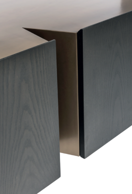 SHAKE | DEEP SIDEBOARD | $11,016.00 - $11,342.00
