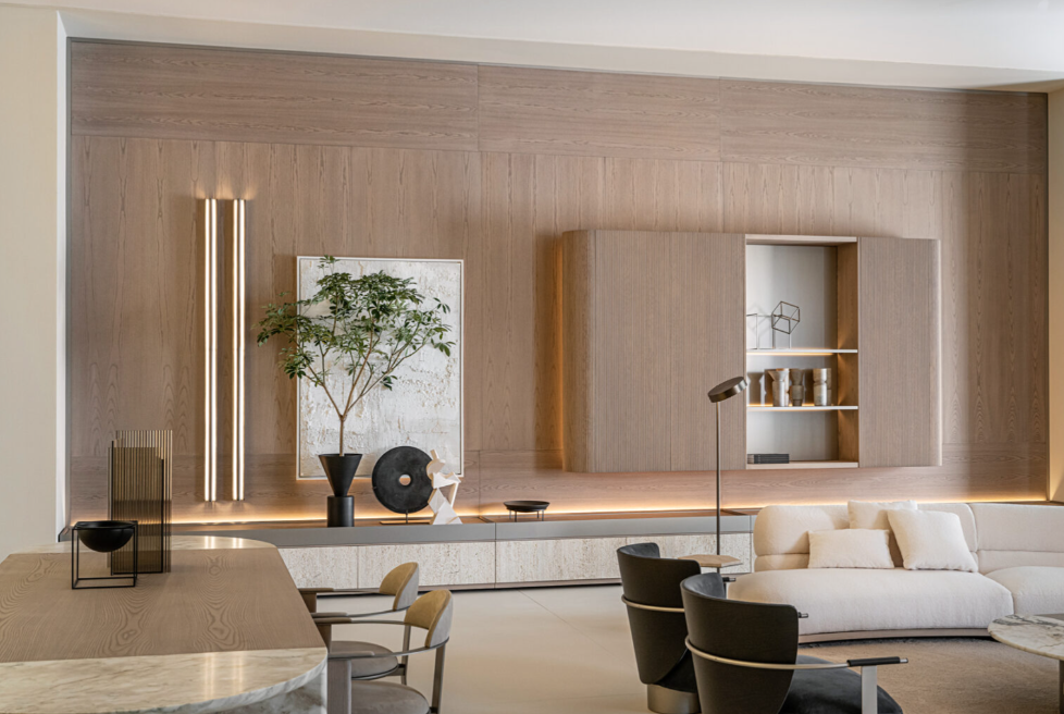 SHAKE | LINE WALL LAMP | $6,732.00 - $7,956.00